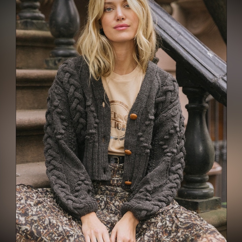 The westside colby cableknit cardigan in dark grey size S